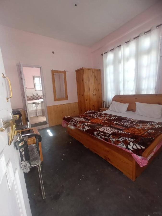 Snow Oak Guest House Kasol Exterior foto