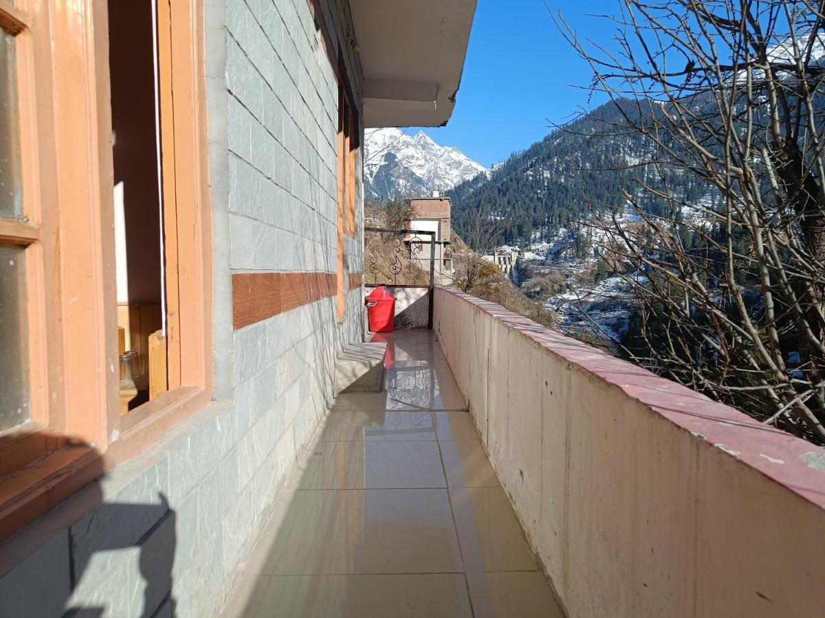 Snow Oak Guest House Kasol Exterior foto