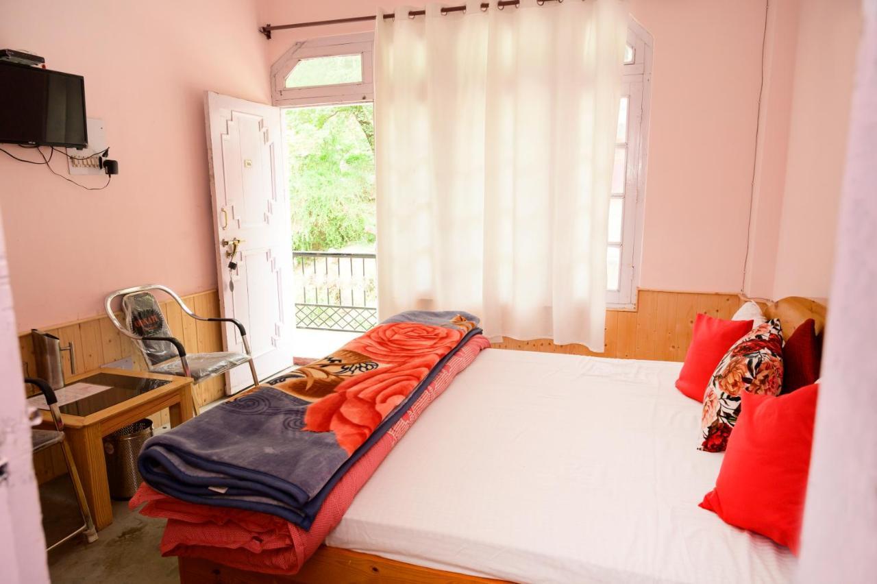 Snow Oak Guest House Kasol Exterior foto